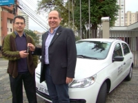 Entrega dos novos veículos do Creci/PR